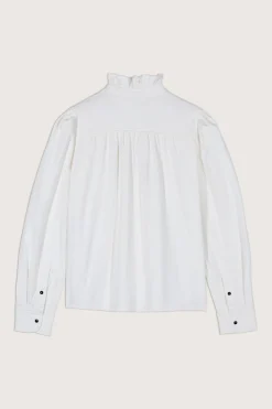 Femme ba&sh Omilac.